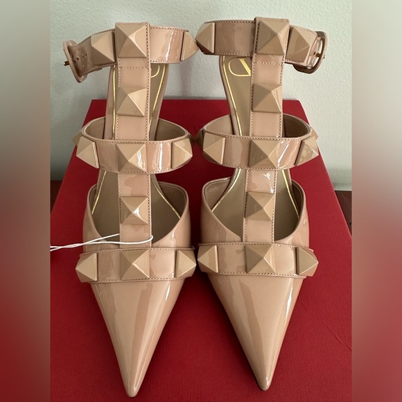 Valentino Garavani Women's Nude Studded Heels - Picture 2 of 7